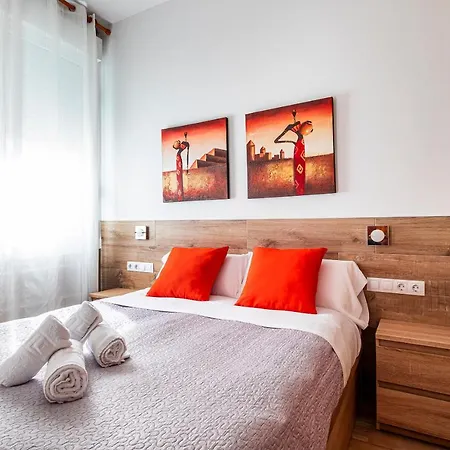 Апартаменты Flats Piera Center *