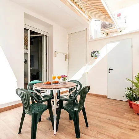 Flats Piera Center Апартаменты *